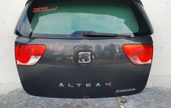 Tailgate/trunk/boot lid