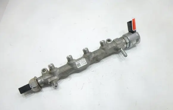 Audi A4 S4 B9 Fuel main line pipe 04L130764D 04L906054 BNDV760