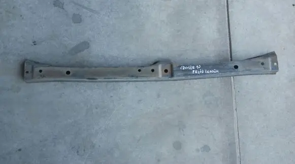 Toyota Land Cruiser (HDJ90) Front piece kit 