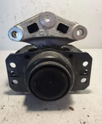Peugeot 308 Engine mount bracket 9636845880 9636583980 9636270080