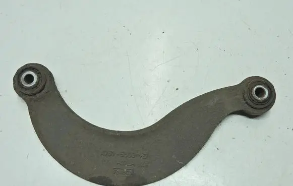 Volvo V40 Rear control arm AV615500AB A07LAD2F