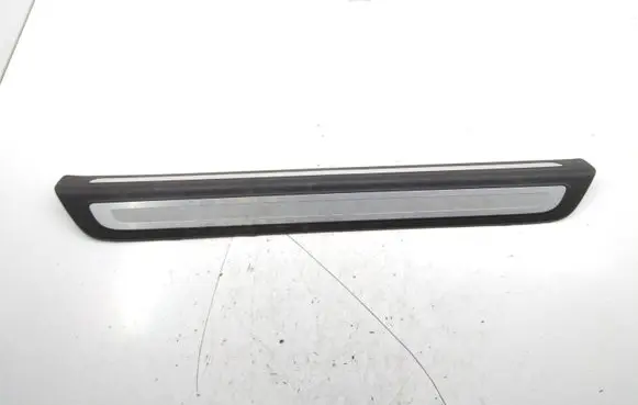 Audi Q5 SQ5 Front sill trim cover 8R0853373F