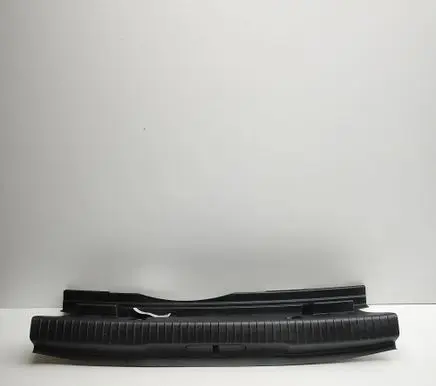 Opel Mokka B Trunk/boot sill cover protection 9820801377