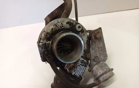 BMW 5 E34 Turbo 2241257 4917706000 5440093