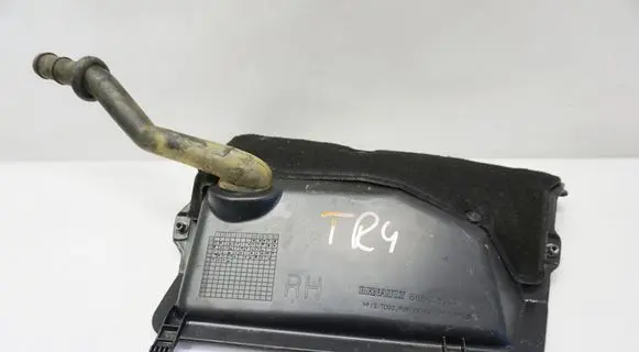 Nissan Primastar Wiper trim 668405244R
