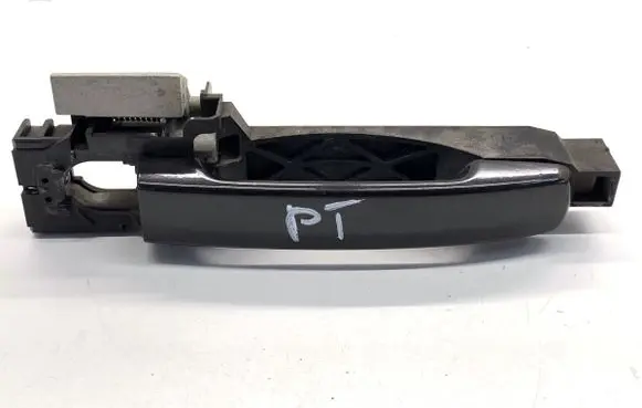 Nissan Qashqai Rear door exterior handle 