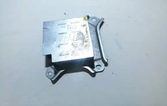 Toyota Aygo AB10 Airbag control unit/module