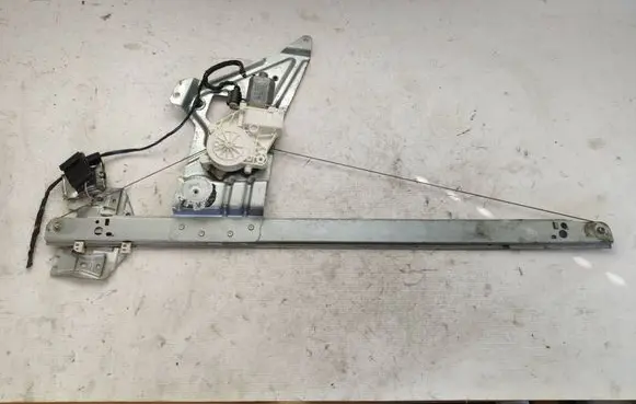 Mercedes-Benz Sprinter W901 W902 W903 W904 Front door window regulator with motor A0068205442