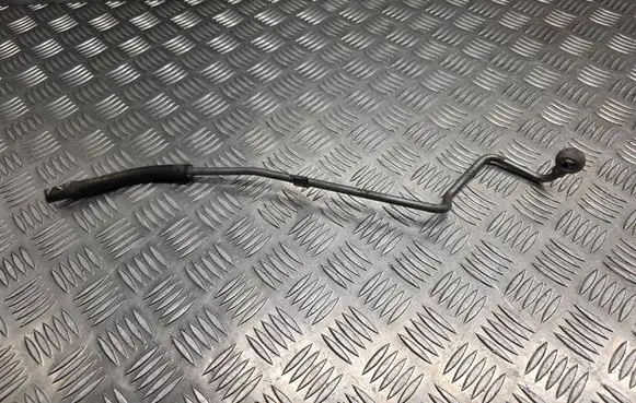 Porsche Cayenne (92A) Engine coolant pipe/hose 057121491J