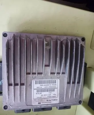 Citroen C4 I Engine control unit/module ECU 9651399180