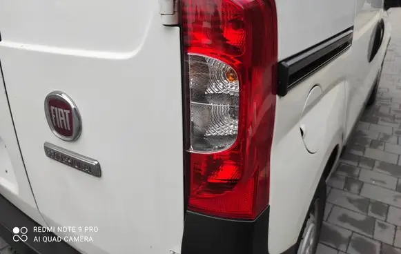 Rear/tail lights