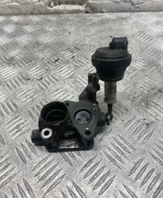 Mercedes-Benz E C207 W207 EGR valve A6421401263
