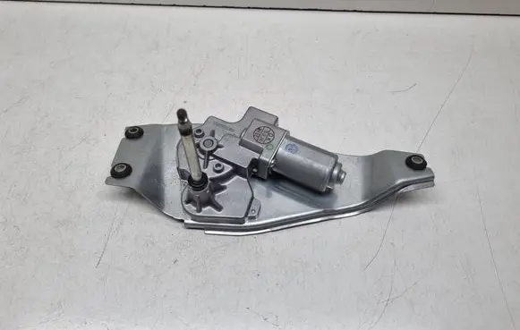 BMW 2 F46 Rear window wiper motor 7356220