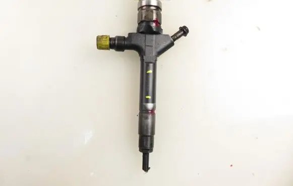Mazda 5 Fuel injector RF7J13H50