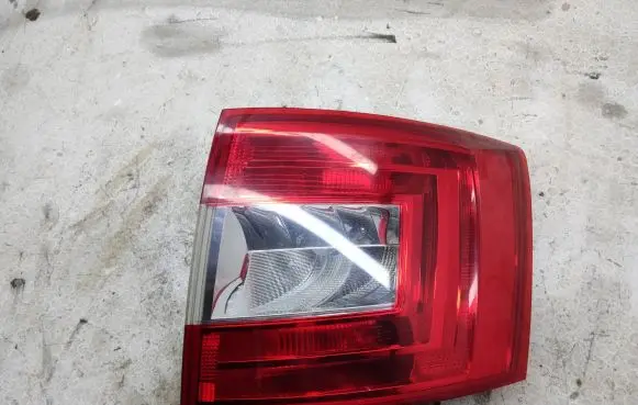Skoda Octavia Mk3 (5E) Rear/tail lights 5E9945096 5E9945112 00151650