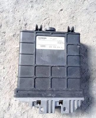 Audi A6 S6 C4 4A Engine control unit/module 039906024D