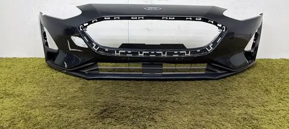 Ford Focus Front bumper JX7B17757A