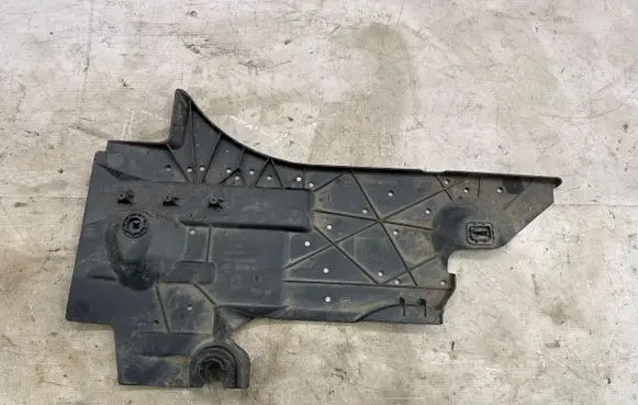 Peugeot 308 Rear underbody cover/under tray 9834939380 GE0060452 M00028452