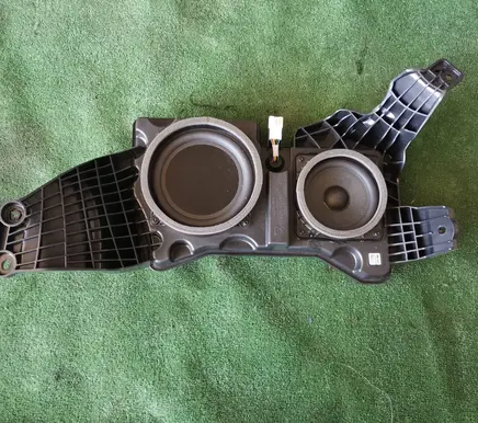 KIA Pro Cee'd III Sound amplifier 96380-J7200