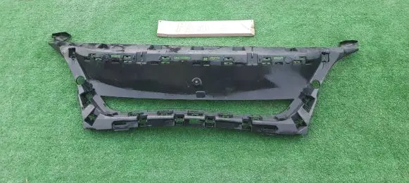 Peugeot 3008 II Front bumper mounting bracket 9815317777 C06760091