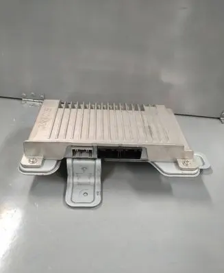 Ford Edge II Sound amplifier FT4T18T806AR
