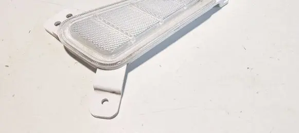 Hyundai Kona I Front reflector 92407J9210