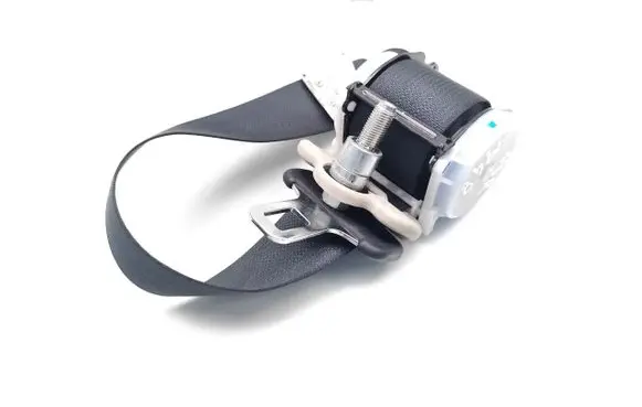 Nissan Micra Rear seatbelt