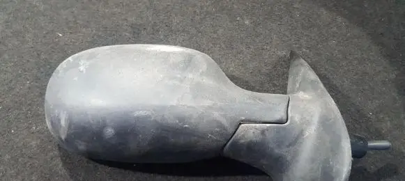 Nissan Micra Front door electric wing mirror e2011031