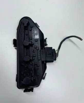 Volkswagen Transporter - Caravelle T5 Tail light part 7H0945258A