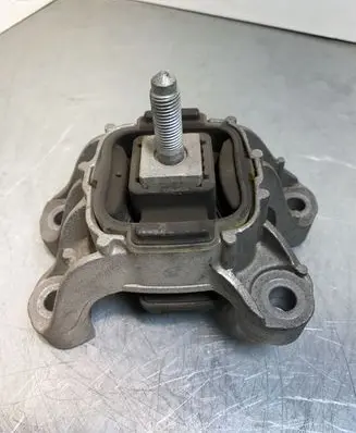 Mini Cooper Countryman R60 Gearbox mount 678435501