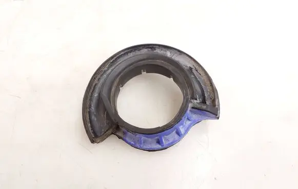 BMW iX1 Rear coil spring rubber mount 6889528