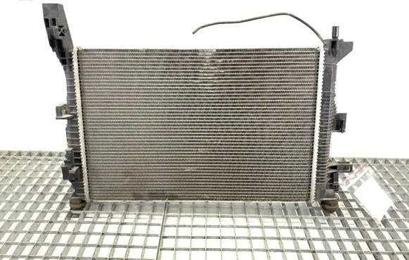 Ford Focus Coolant radiator DV618C342WE