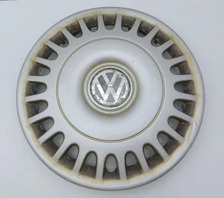Volkswagen Transporter - Caravelle T4 R15 wheel hub/cap/trim 7D0601147A