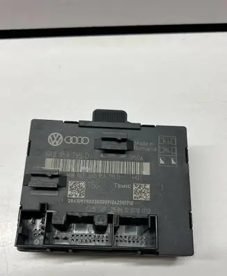 Audi A4 S4 B8 8K Door control unit/module 8K0959795D