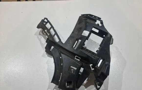 Mercedes-Benz S W222 Front bumper mounting bracket A2228850221