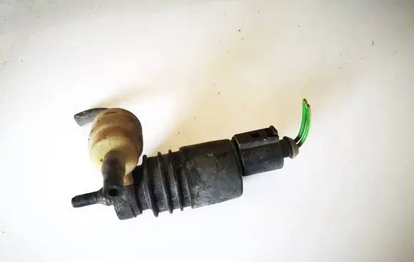 Audi A3 S3 8L Windscreen/windshield washer pump