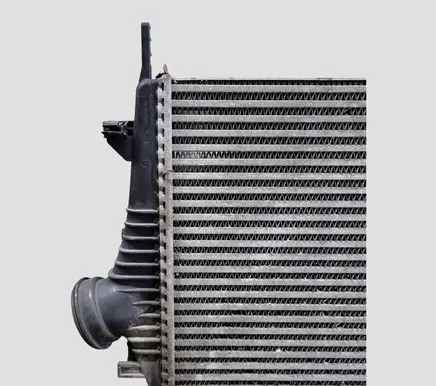 Opel Insignia A Intercooler radiator 13241751