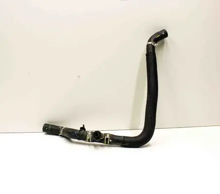 Engine coolant pipe/hose