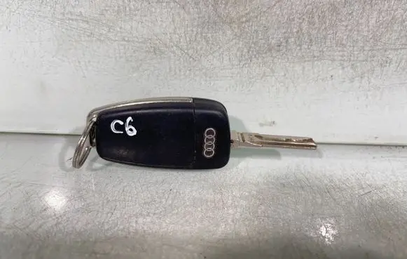 Audi A6 S6 C6 4F Ignition key/card 4f0837220d 868mhz