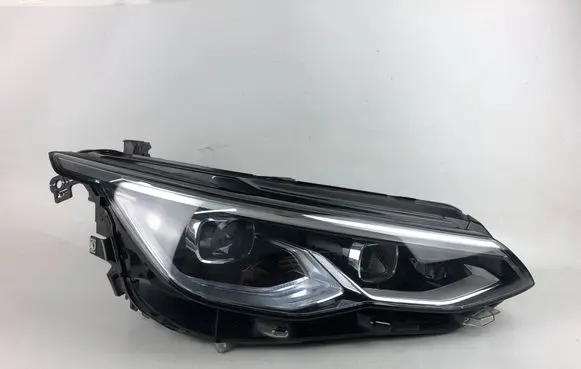 Volkswagen Golf VIII Headlight/headlamp 5H2941036J 5H2941036