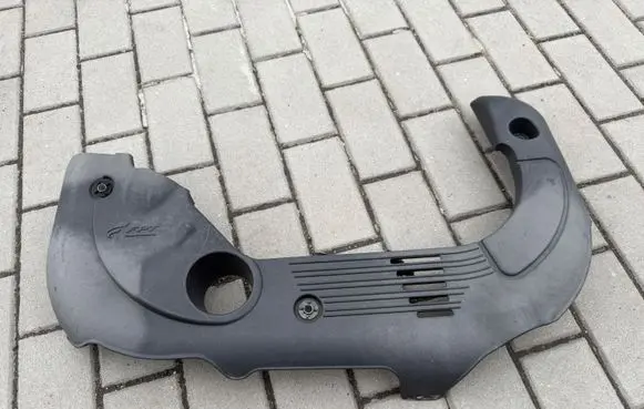 Fiat 500L Engine cover (trim) 51867102