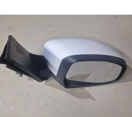 Ford Focus Front door electric wing mirror E9024440 212836368
