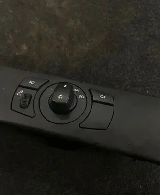 BMW 5 E60 E61 Fog light switch 0004106651500 6953735 33290403