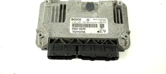 Toyota Auris 150 Engine control unit/module ECU 0261201209 89661-02E90