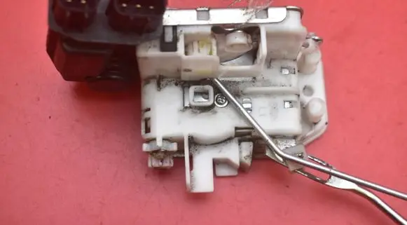 Honda Jazz Front door lock