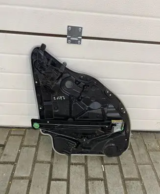 Mercedes-Benz GLC X253 C253 Rear door window regulator with motor 13467042 E1687