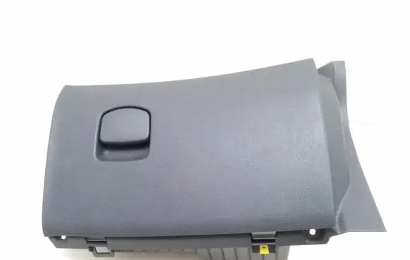 Opel Corsa D Glove box 13205097