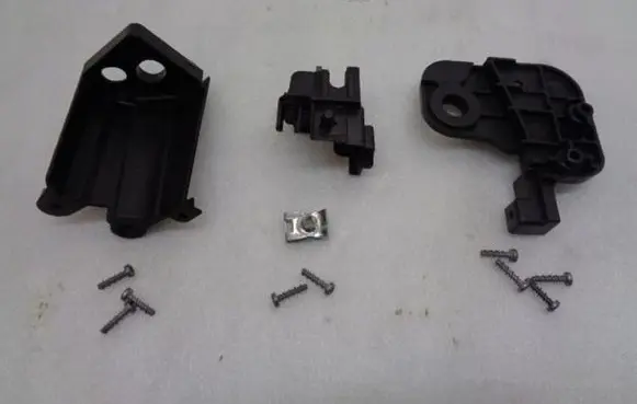 Citroen DS7 Crossback Headlight/headlamp mounting bracket 1637129980