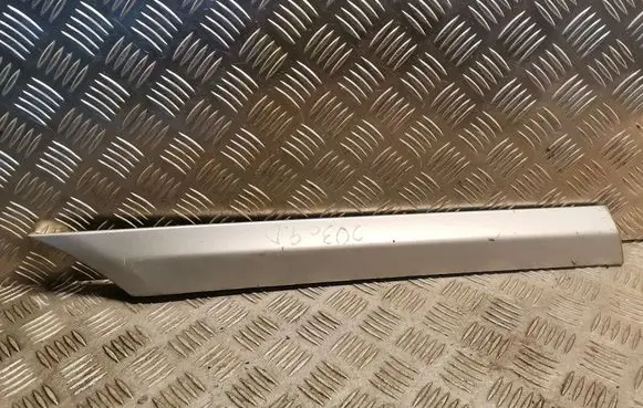 Mercedes-Benz C W203 Rear fender molding trim 2036900862