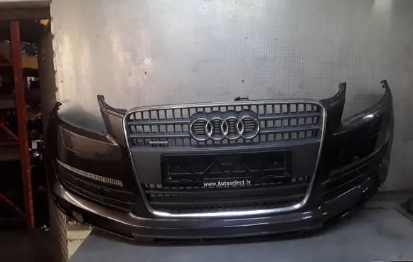 Audi Q7 4L Front bumper 